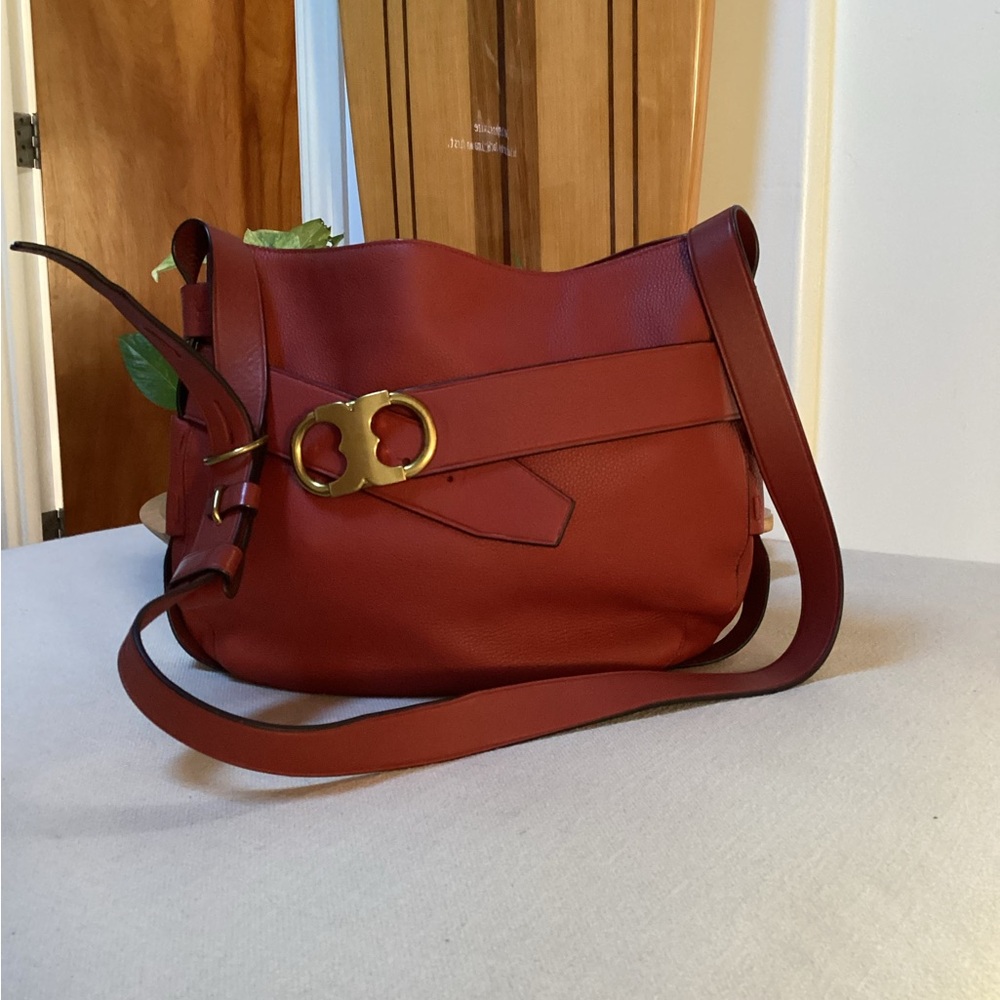 Tory Burch Gemini Link